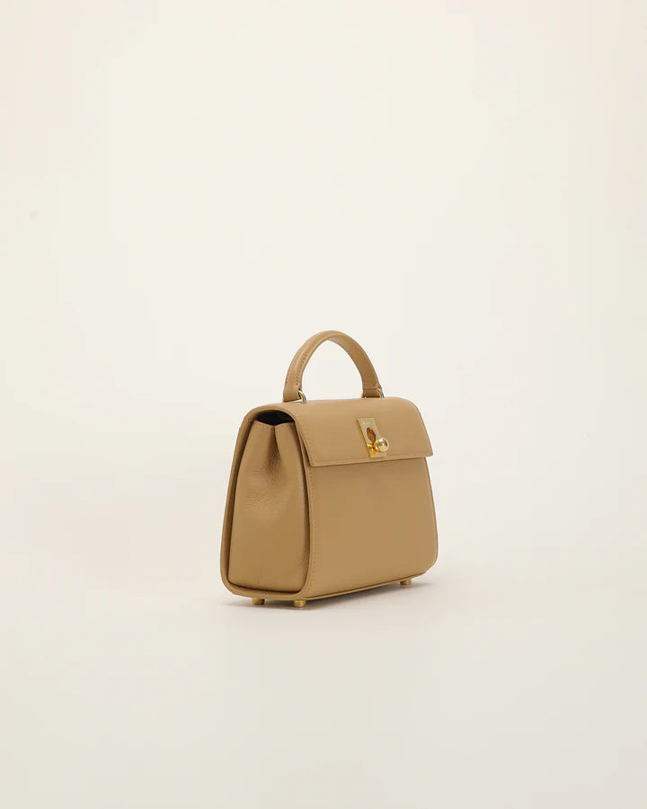 ANNALOCH  High End Marie 22 Small Handbag Beige