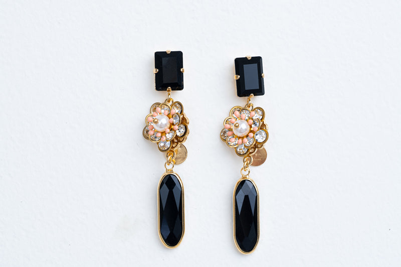 Julie Sion Freesia Goutte  Noir Earrungs