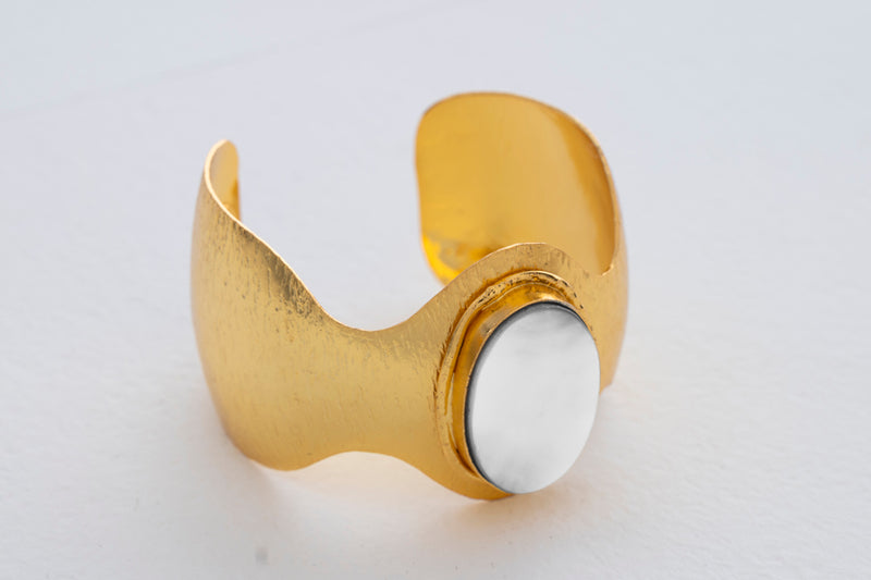 Sylvia Toledano Manchette Batwoman Cuff Moonstone