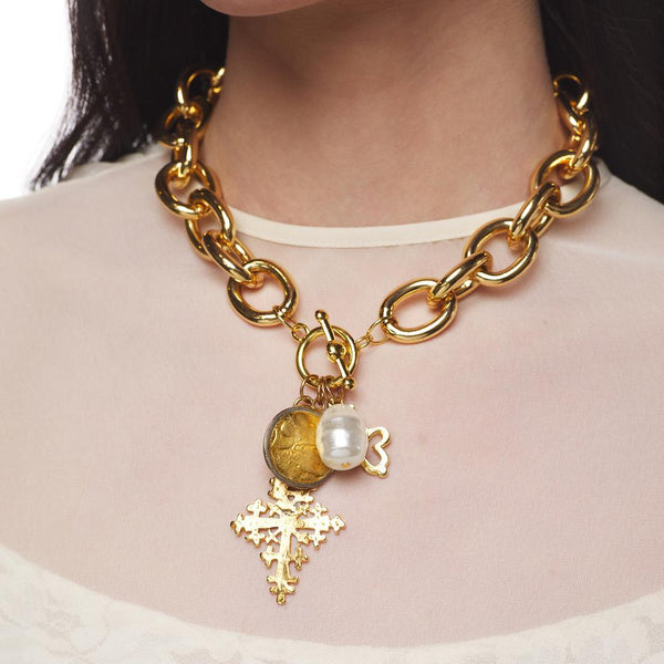 Kenneth Jay Lane Gold Link Necklace with Baroque Pearl and Gold Charms