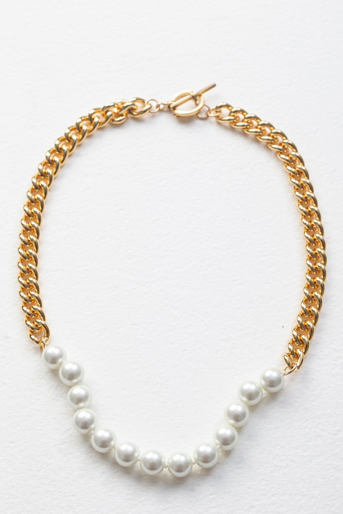 Kenneth Jay Lane Gold Chain and Pearl Necklace