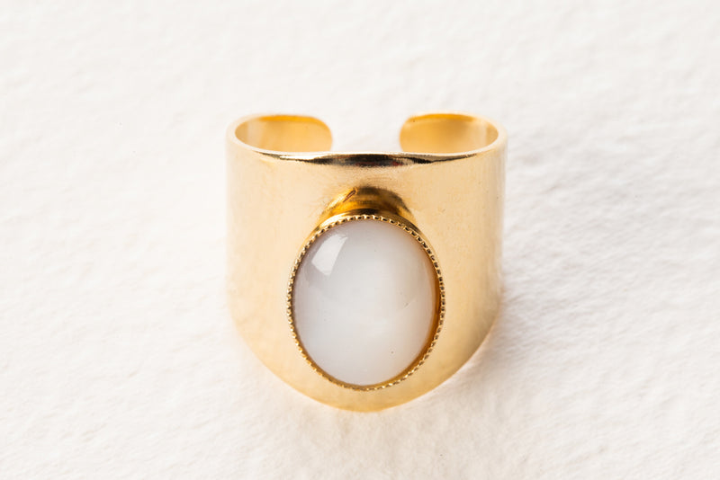 Fabien Ajzenberg Wide Oval Ring with Mother of Pearl